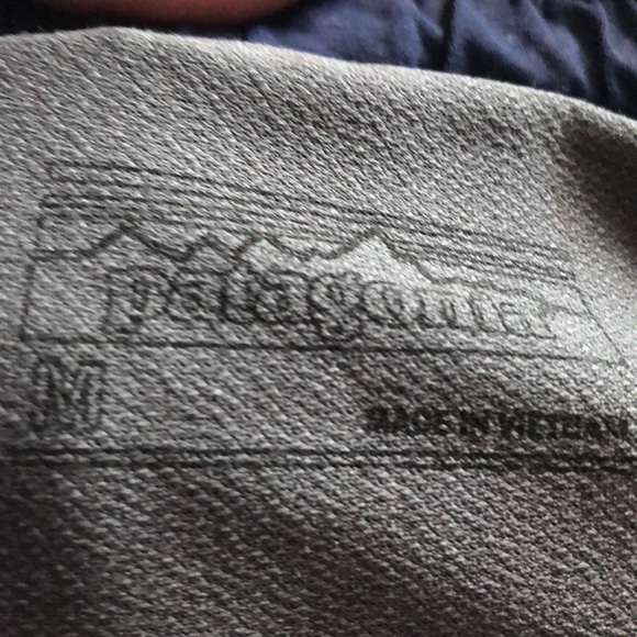 Patagonia shorts (Medium) - Picture 3 of 8